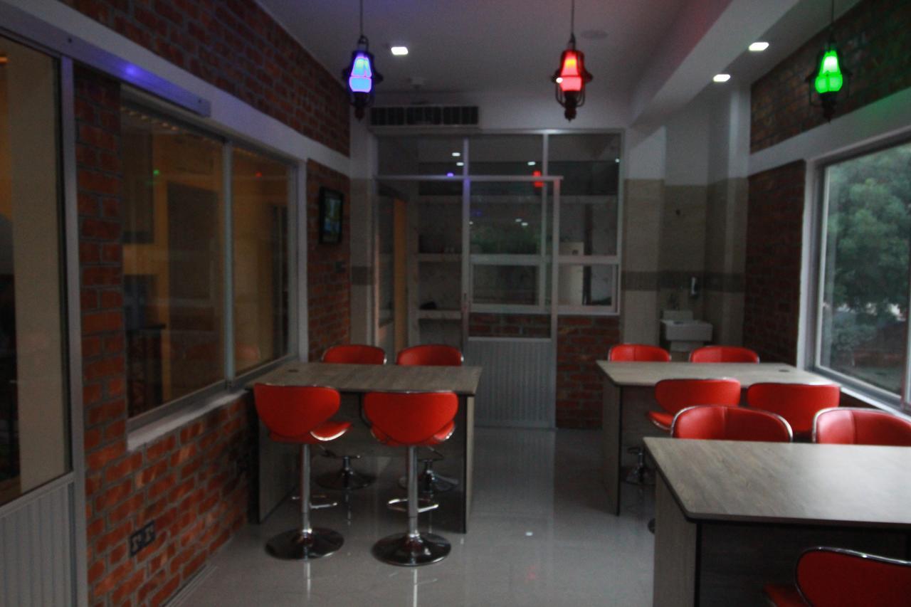 Little Rangpur Inn Ngoại thất bức ảnh
